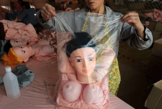 จีนตีตลาด ตุ๊กตายาง แข่งกับญี่ปุ่น