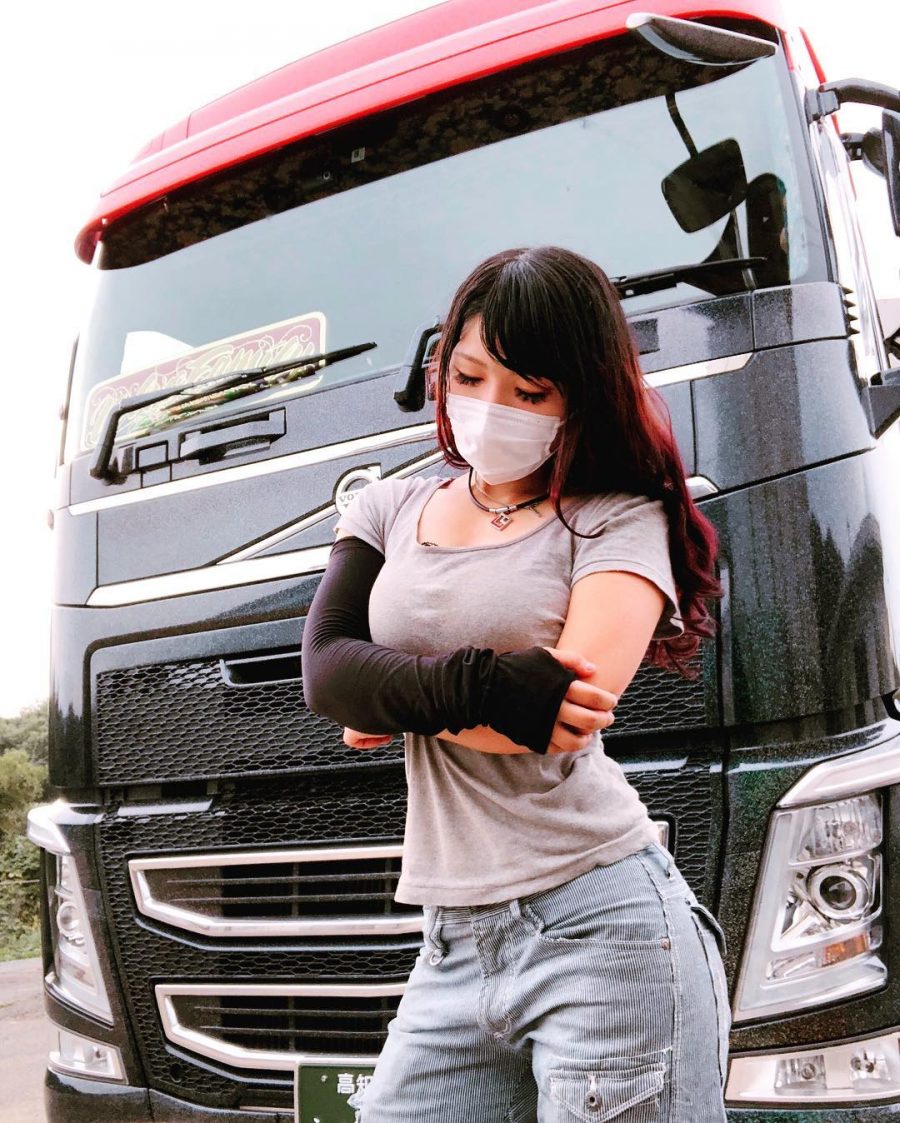 งานดีจริงๆ Rino Sasaki สาวขับรถบรรทุก ที่สวยที่สุดในประเทศญี่ปุ่น 5
