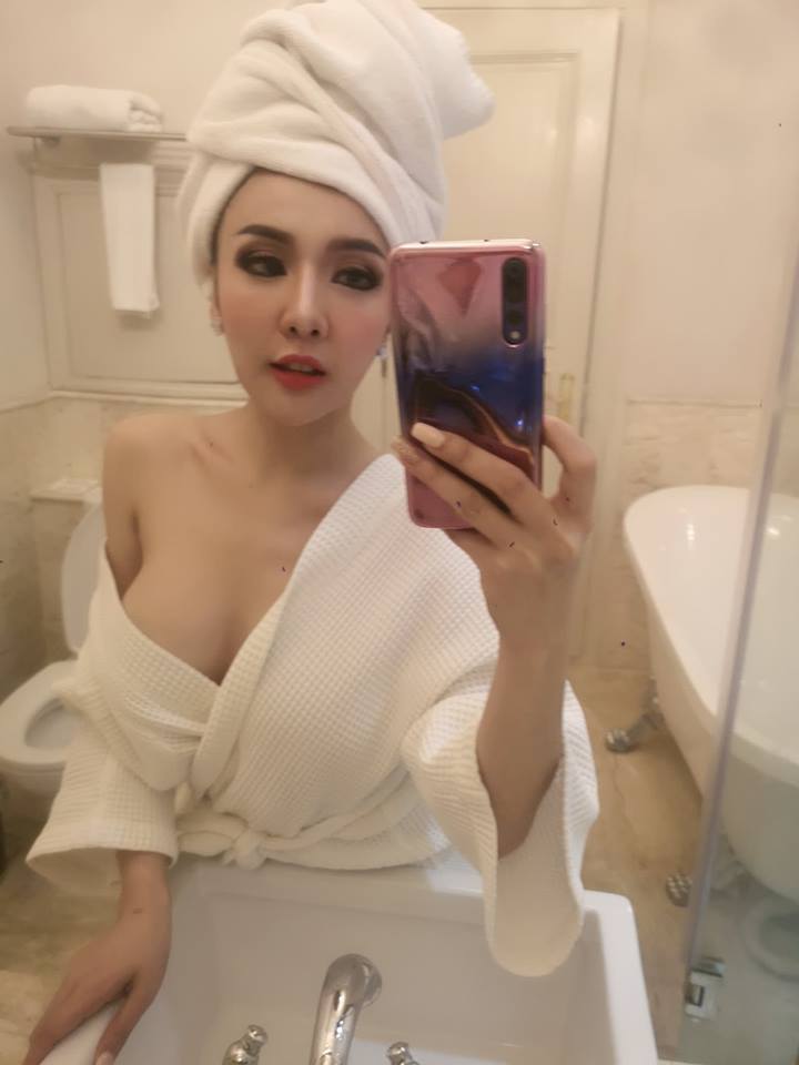 เห็นแล้วต้องร้อง…!! แอ้ม จริยา สาว RUSH 2017 เซ็กซี่เกินห้ามใจในชุดอาบน้ำ 5