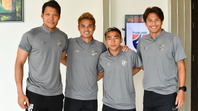 ฟูลทีม! 4 แข้งต่างแดนสมทบทีมชาติไทยเตรียมบู๊เวียดนาม