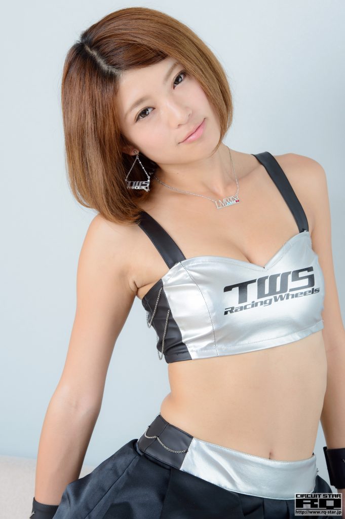 เซ็ทภาพถ่ายสุดเซ็กซี่ของนางแบบสาวนักซิ่ง Yoshika Tsujii 12