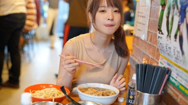 หญิงสาวนักกินตัวยงผู้ซุกซน – ดู IG ของเธอเปรียบเสมือนนักชิม คานะ โมโมโนงิ -  桃乃木かな  kana momonogi 10