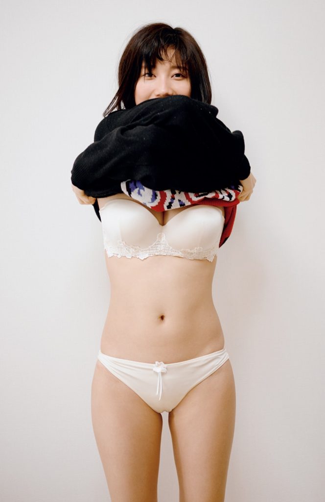 Yuko Ogura กราเวียร์ไอดอลสุดเซ็กซี่ 17
