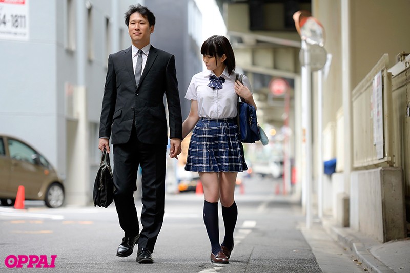 หนุ่มญี่ปุ่นถูกตำรวจจับกุมตัวเพราะพักอยู่กับเด็กสาว ม.ปลาย